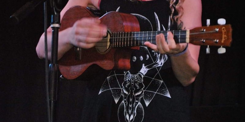 Britt & Glynn are at it again, LIVE at the Jungle! 