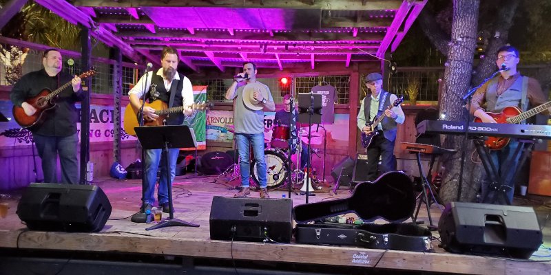 The East & The Crow at Sunset Hideaway 