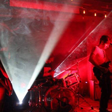 Plastic Caves_live4