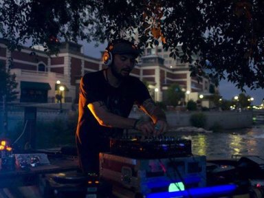 10255669_702434666468844_3320912473479524212_n