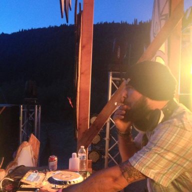 10296982_702434769802167_7120167283865371081_n