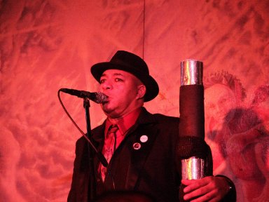 473566_4672755310782_1217943946_o