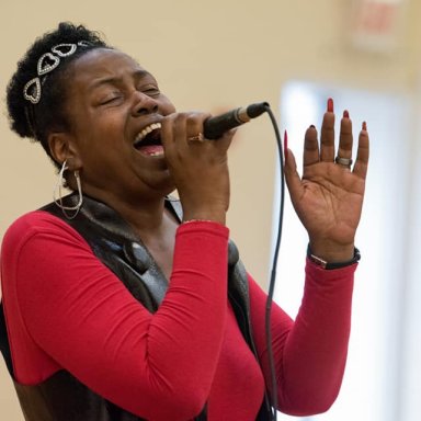 36569466_2042873452409919_2364714903329046528_n