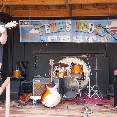 165984_963767713677578_8969616050802607986_n