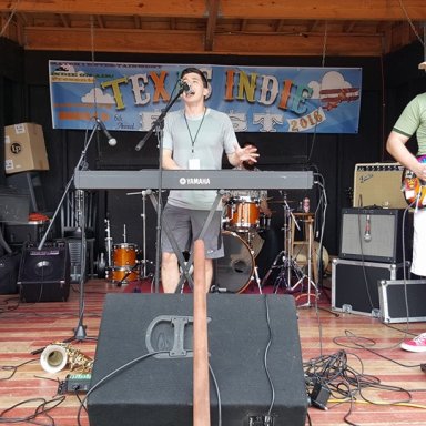 1014477_964237430297273_1897577510930135074_n