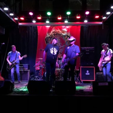 51325130_1200177853492301_280612839335395328_n