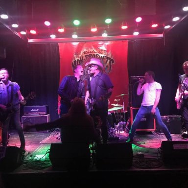 51528662_10156746318695499_4881457097587294208_n