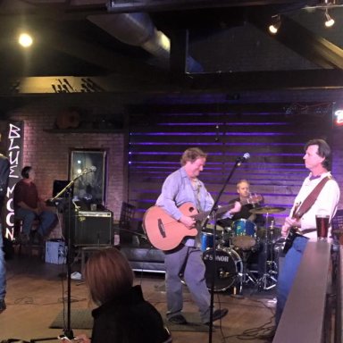 full band blue moon 12.20.15 (2)