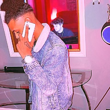 371F04D7-E36B-4CD3-A714-B9678C555330