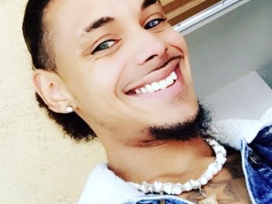 89BDBE64-7A2B-4303-A426-A90AFBC66FD1