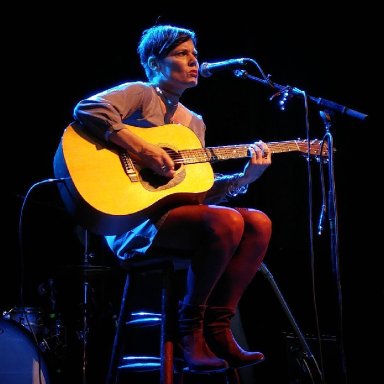 38B761B7-C243-48C9-9E08-F26BFA3929A5