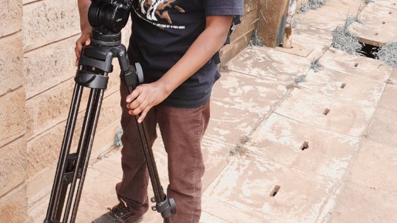 Picsart_24-06-19_12-59-12-185