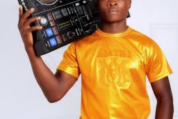DJ CRYSTAL UG OFFICIAL 