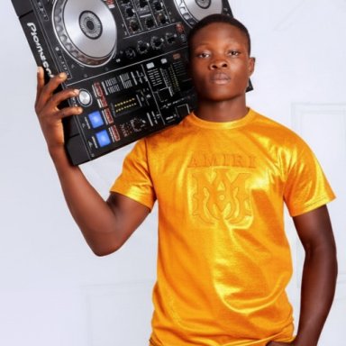 DJ CRYSTAL UG OFFICIAL 