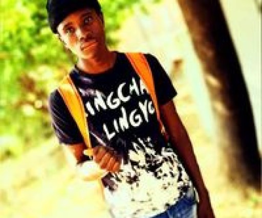 mandla.dee