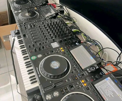 Smomoza x StormBoi325i 