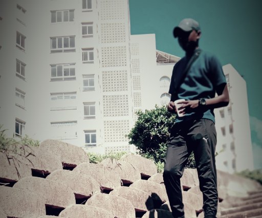Maluum Nkwezelii SA 