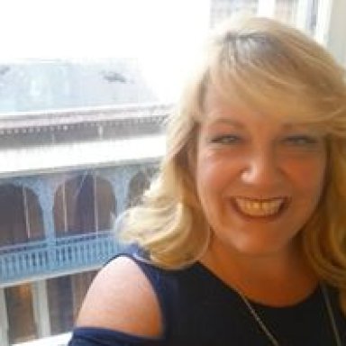 christina.acton-perry