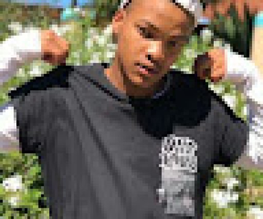 FLYBOII Q