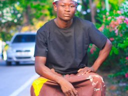 Mr jj White_koxkey_ turn around 