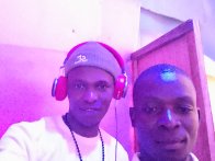 Lwesikulabye by Small King ug ft Eagle B 