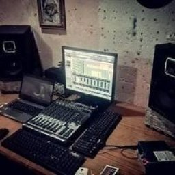 @toekzinmusiq